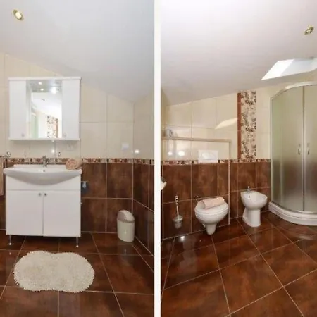 Bright Ka Tela With Balcony And Private Parking - Two Bedroom *